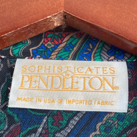 Vintage Pendleton Sophisticates Shirt Size Womens 14 Made USA Paisley - Picture 2 of 11